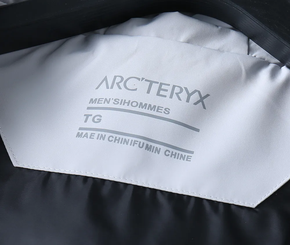 Same Style， ， 2026 New Arrival ，Original Premium Breathable ， ， ， Quality。 ， Sizes：M～3XL